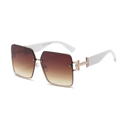 Oversized Square Lens Thick Frame Sunglasses